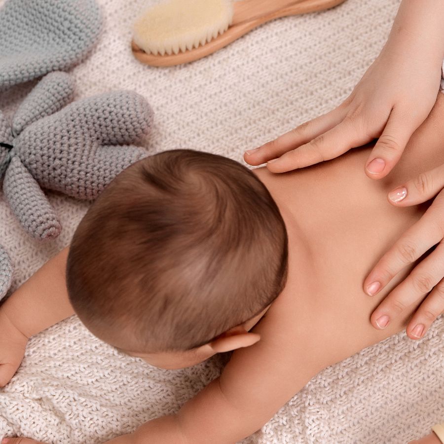 Routine z&eacute;ro d&eacute;chet dans la salle de bain de b&eacute;b&eacute; : que choisir ?